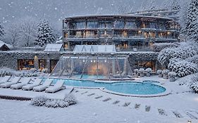 Rochester Bariloche Suites & Spa